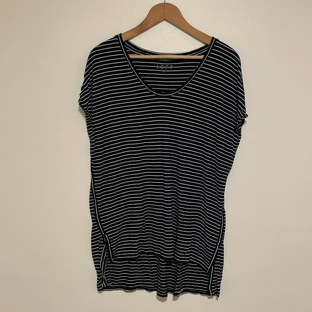 LOFT Size Medium Black and White Striped Tunic Shirt
